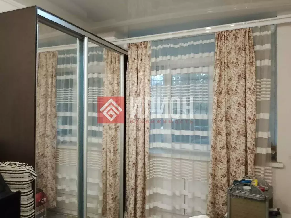 2-к кв. Севастополь ул. Колобова, 22/3 (70.6 м) - Фото 2