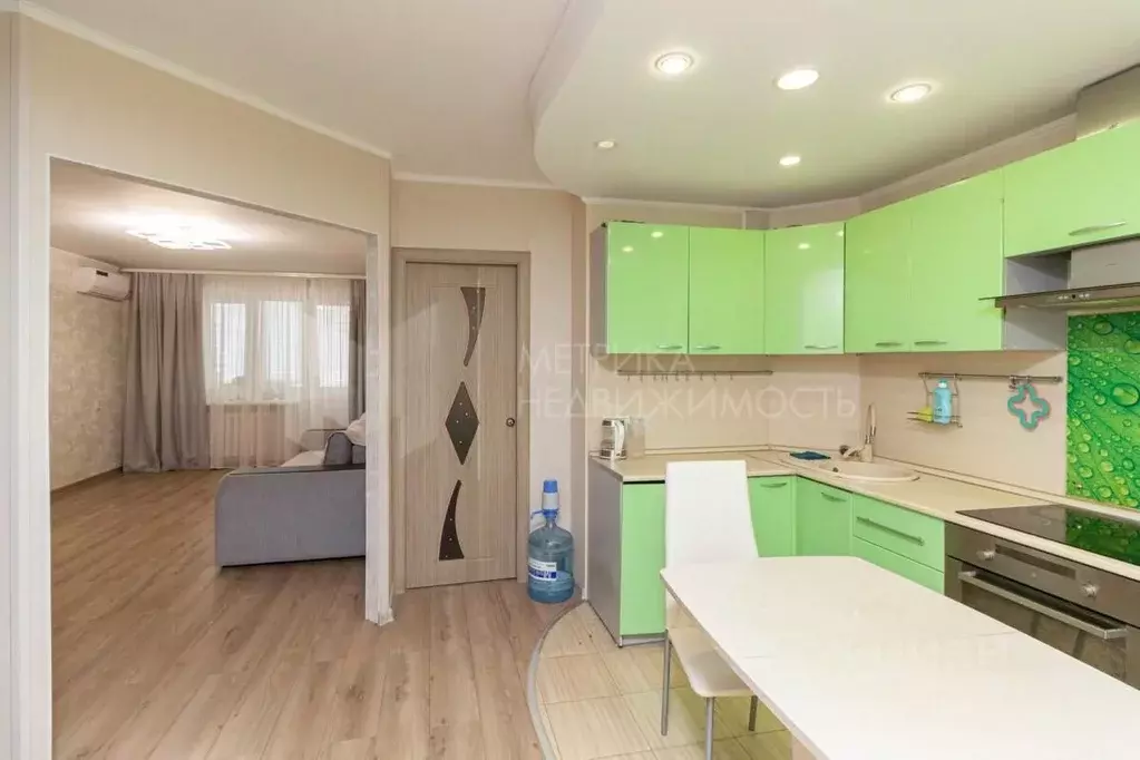 3-к кв. Тюменская область, Тюмень Войновка мкр, ул. Вербовая, 4 (66.2 ... - Фото 1