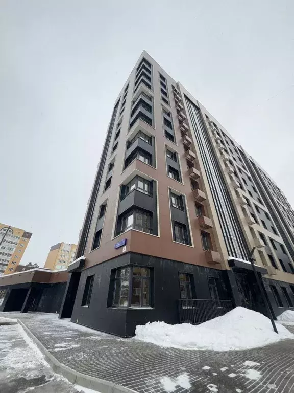 3-к кв. Коми, Сыктывкар Весенняя ул., 11 (70.5 м) - Фото 0