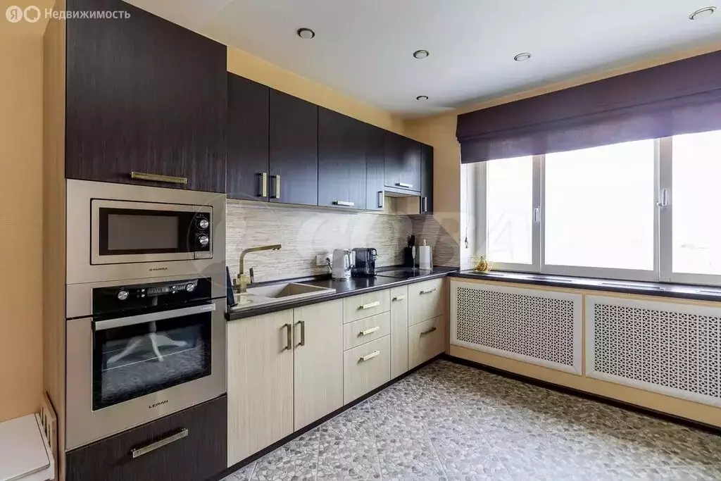 1-комнатная квартира: Тюмень, улица Николая Семёнова, 21к1 (44 м) - Фото 1