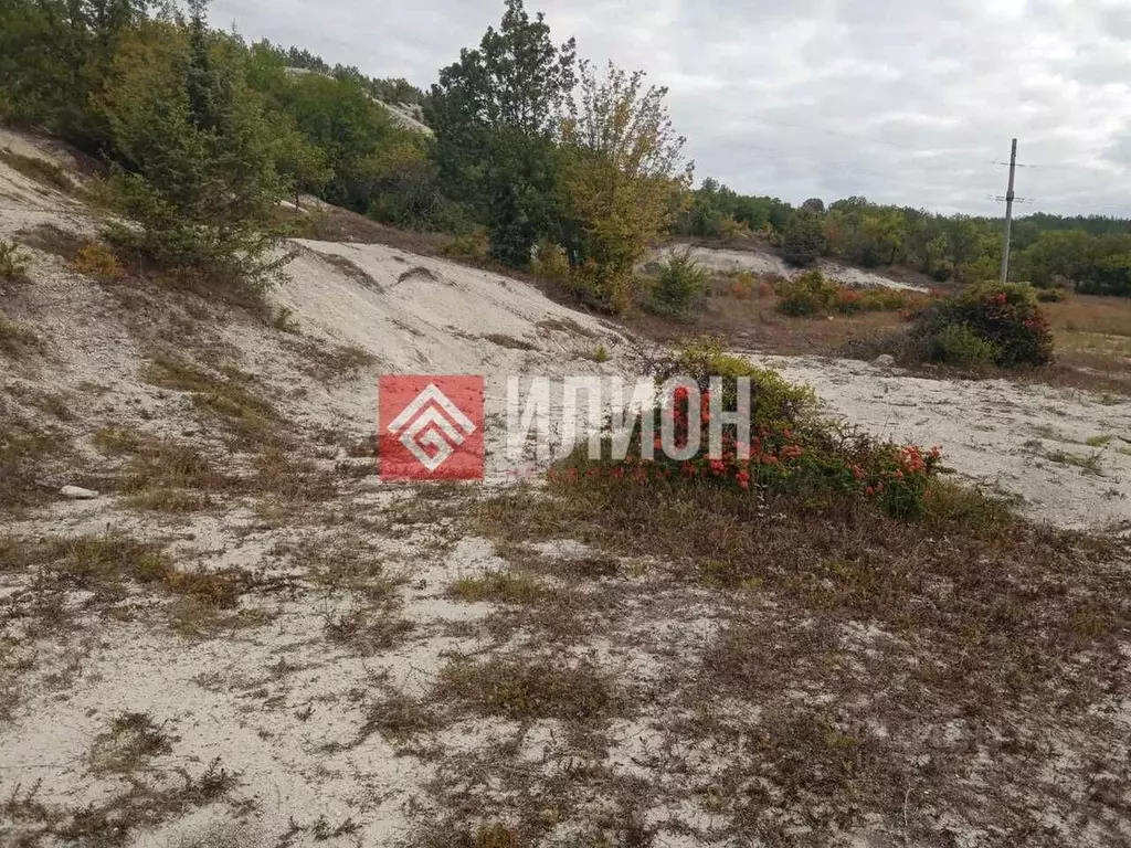 Участок в Крым, Бахчисарайский район, Куйбышево пгт ул. 40 лет Победы, ... - Фото 2