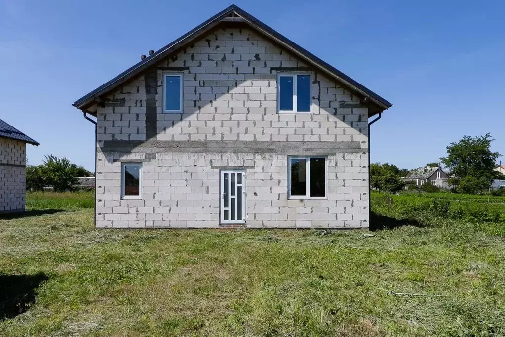 Дом в Калининградская область, Гвардейск ул. Автомобилистов, 24 (191 ... - Фото 0