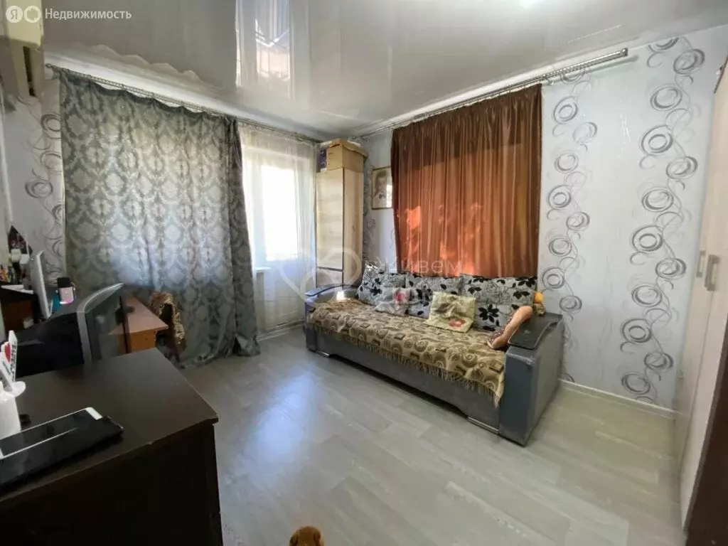 1-комнатная квартира: Волгоград, улица Дзержинского, 41 (32 м) - Фото 0