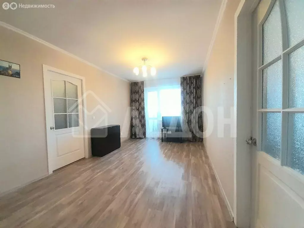 4-комнатная квартира: Омск, микрорайон Заозёрный, улица Лаптева, 6 ... - Фото 2