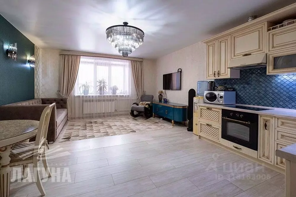 3-к кв. Томская область, Томск ул. Аркадия Иванова, 27 (107.9 м) - Фото 0