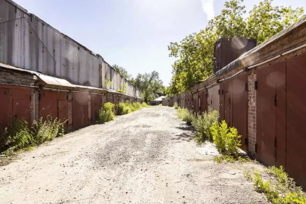 гараж в тюменская область, тюмень пристанская ул, 17 (17 м) - Фото 0