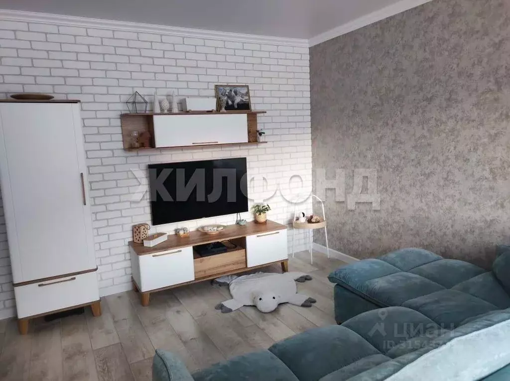 3-к кв. Ханты-Мансийский АО, Когалым Ленинградская ул., 1 (66.8 м) - Фото 1