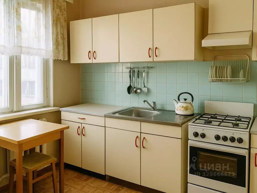 2-к кв. Брянская область, Брянск Новозыбковская ул., 9Б (43.0 м) - Фото 1