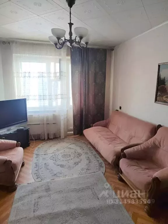 1-к кв. Омская область, Омск ул. 70 лет Октября, 14/1 (39.0 м) - Фото 1