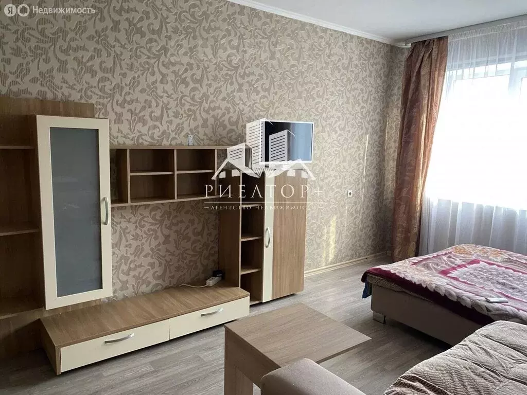 1-комнатная квартира: Южно-Сахалинск, улица имени Ф.Э. Дзержинского, ... - Фото 2