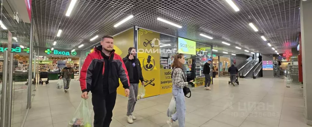 Помещение свободного назначения в Санкт-Петербург Комендантский ... - Фото 1