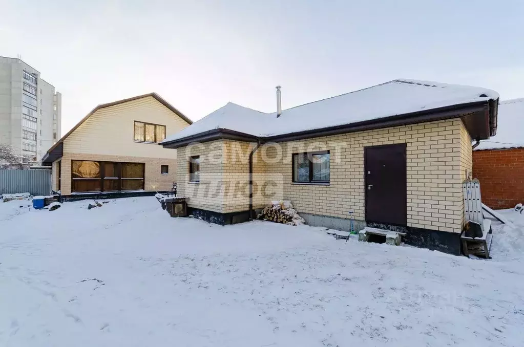 Дом в Челябинская область, Челябинск Центральная ул., 9 (47 м) - Фото 1