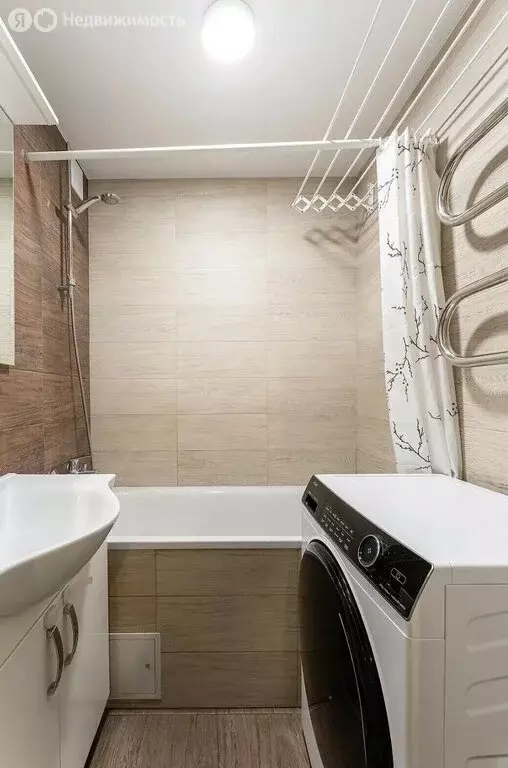 2-комнатная квартира: Астрахань, Ярославская улица, 30 (63.3 м) - Фото 1