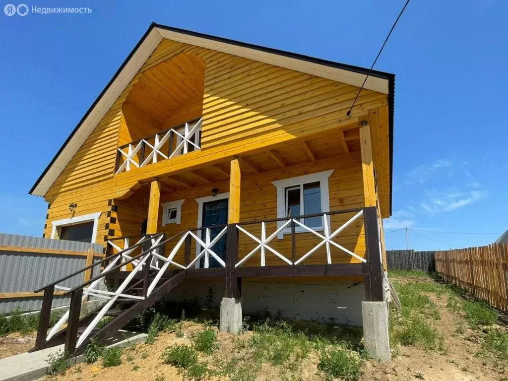 Дом в село Урик, Яблоневая улица (180 м) - Фото 1