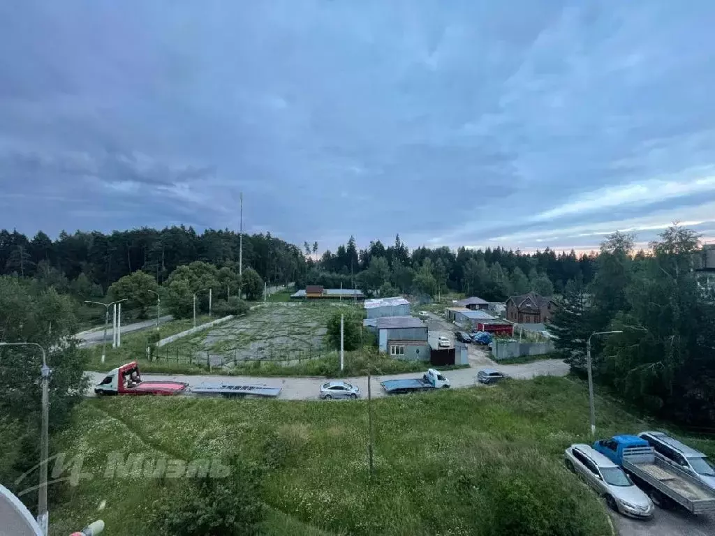 Продается 3-комнатная квартира - Фото 2