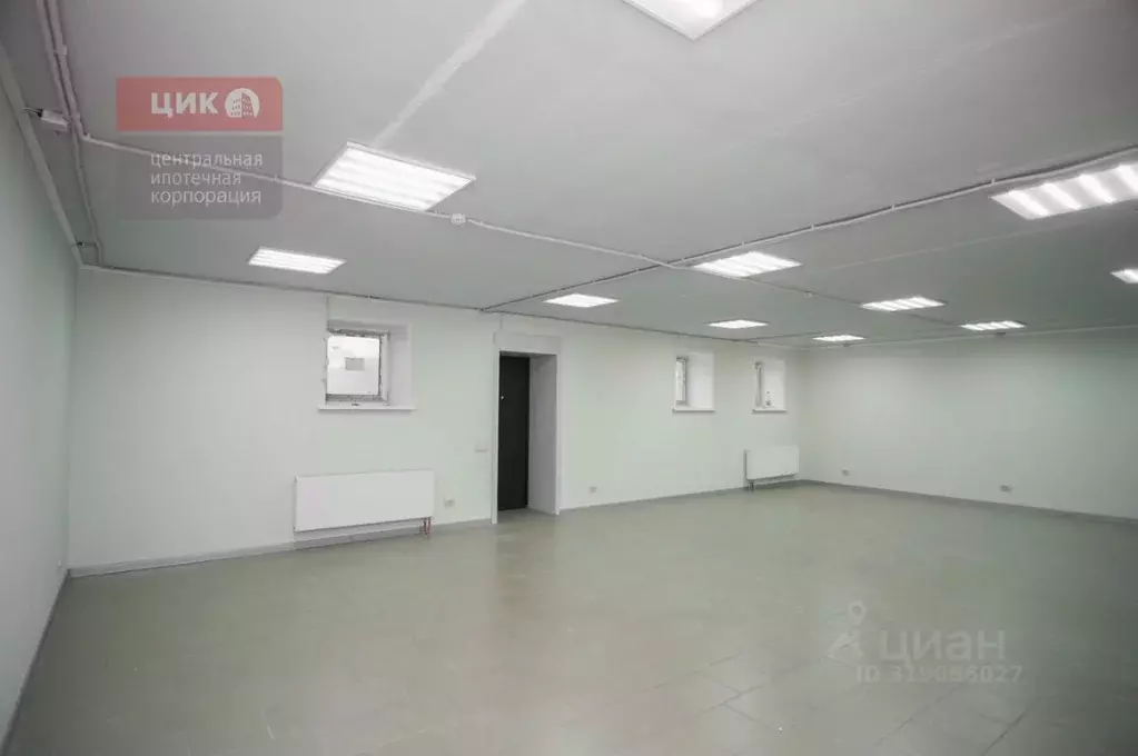 Помещение свободного назначения в Рязанская область, Рязань пл. ... - Фото 0