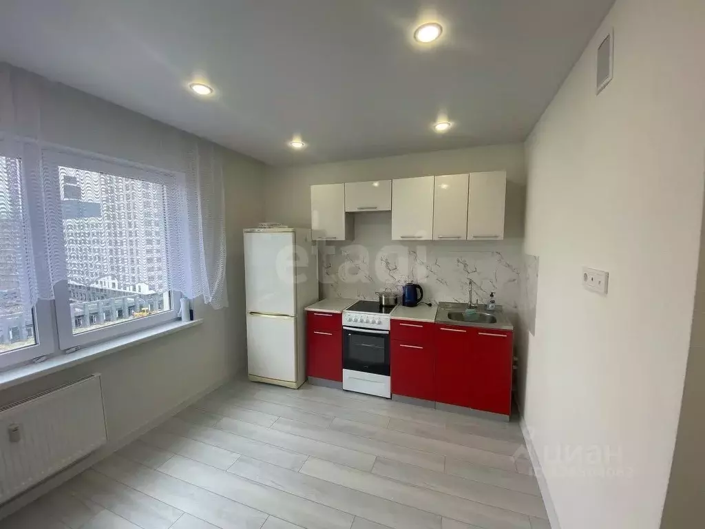 2-к кв. Тюменская область, Тюмень ул. Новоселов, 107 (50.0 м) - Фото 2