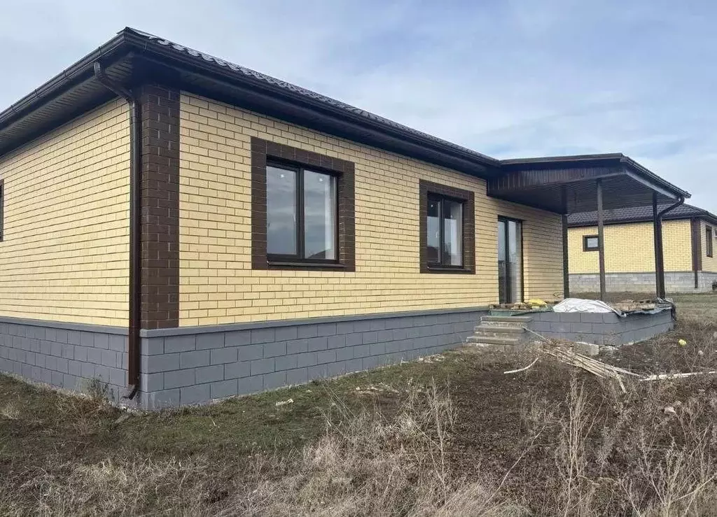 Дом в Белгородская область, Белгородский район, Разумное рп ул. ... - Фото 0