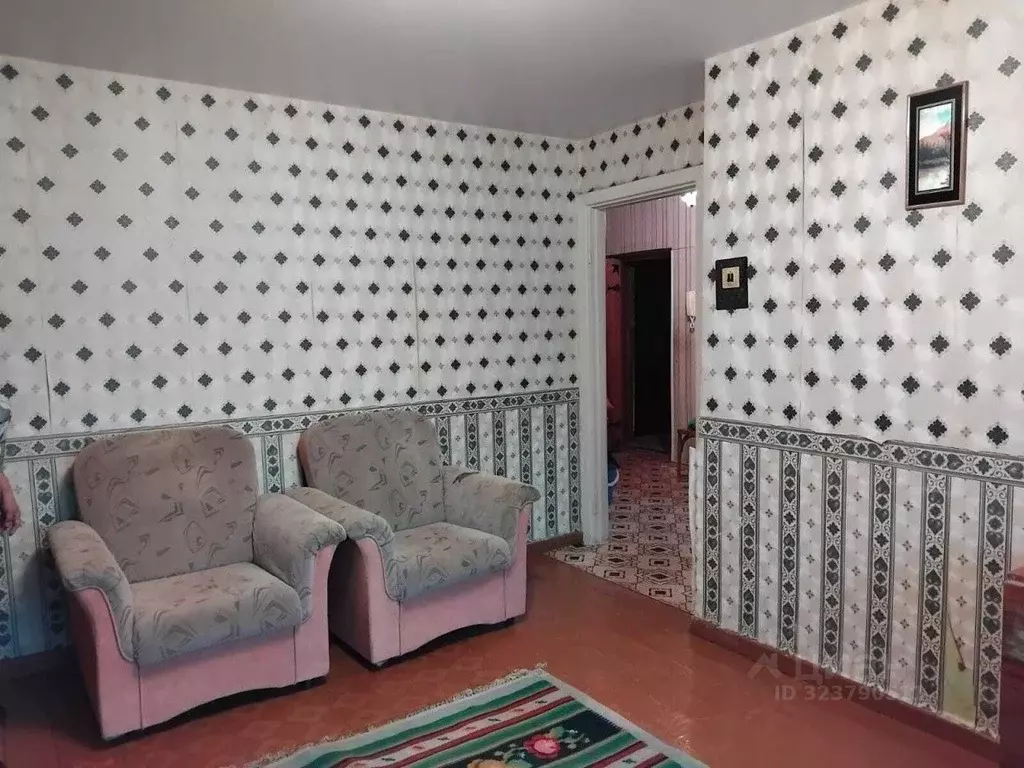 2-к кв. Свердловская область, Екатеринбург ул. Гурзуфская, 26 (41.8 м) - Фото 1