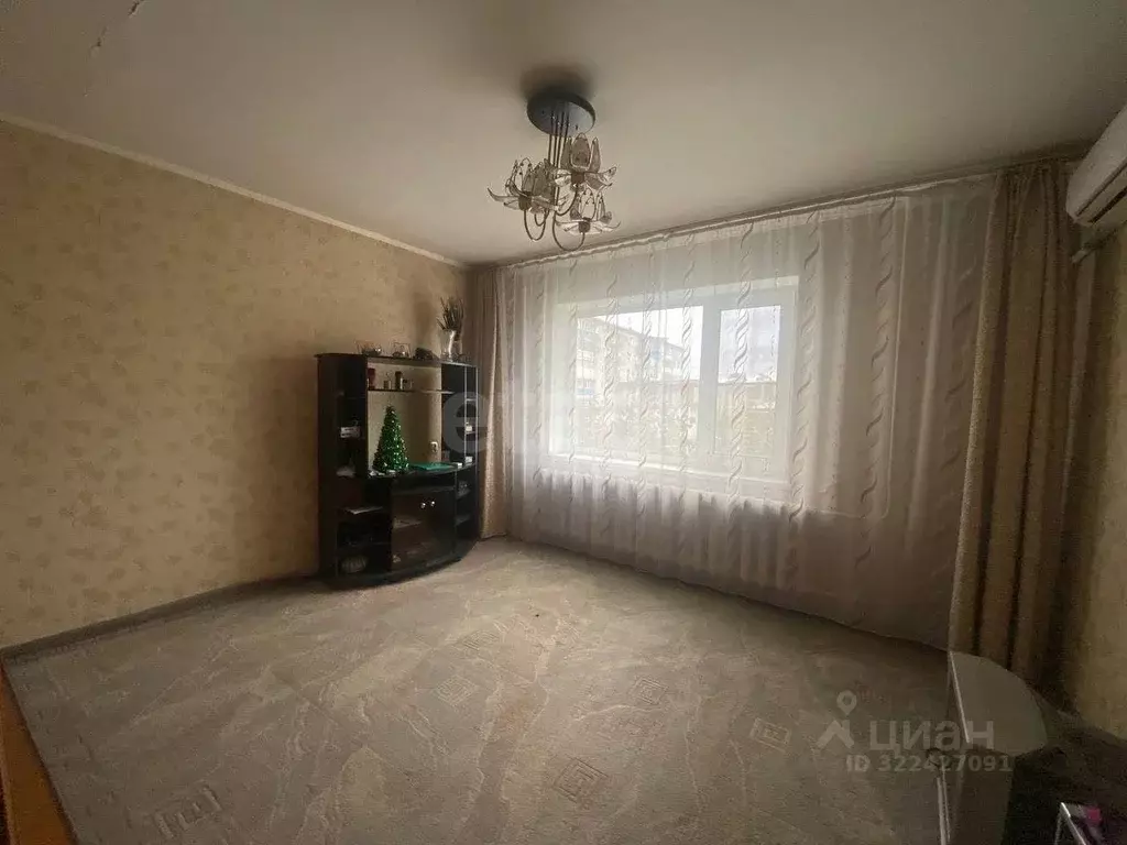 3-к кв. Амурская область, Белогорск Красноармейская ул., 25 (65.4 м) - Фото 0