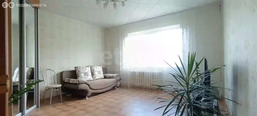 2-комнатная квартира: Кыштым, Крестьянская улица, 144А (62.1 м) - Фото 0