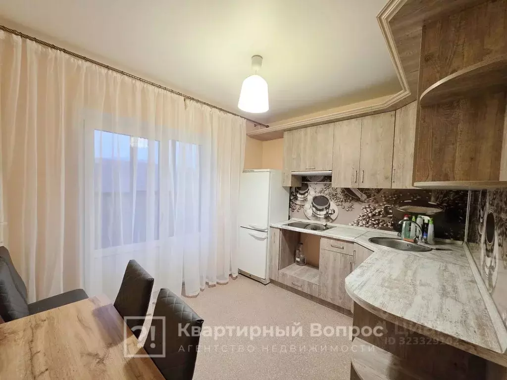 2-к кв. Воронежская область, Воронеж Московский просп., 128 (60.0 м) - Фото 1