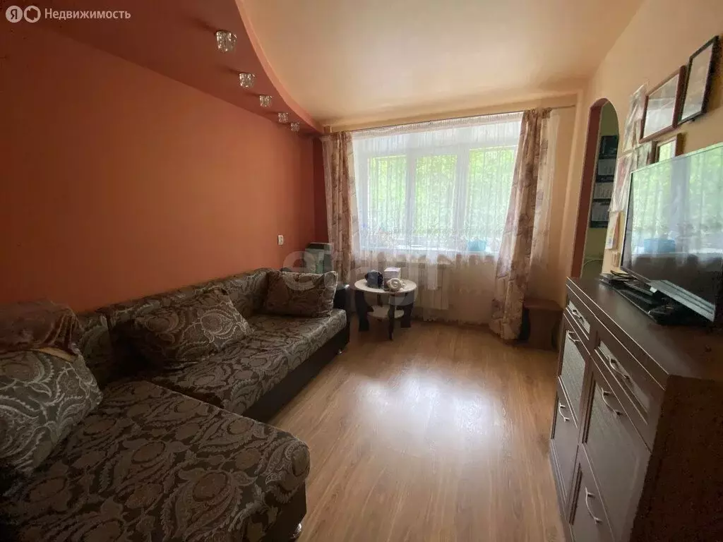 3-комнатная квартира: Нижний Тагил, Курортная улица, 22 (60.7 м) - Фото 1