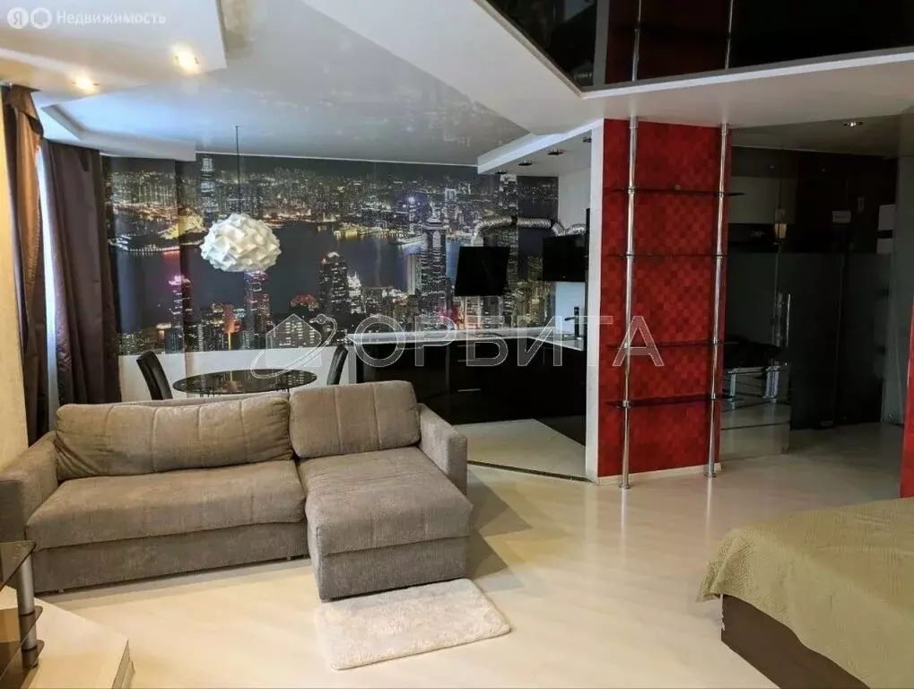 1-комнатная квартира: Тюмень, улица Самарцева, 8 (52 м) - Фото 1