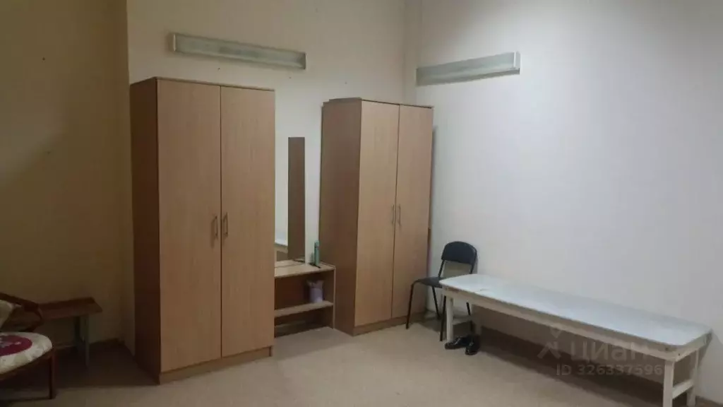 Помещение свободного назначения в Пензенская область, Пенза просп. ... - Фото 2