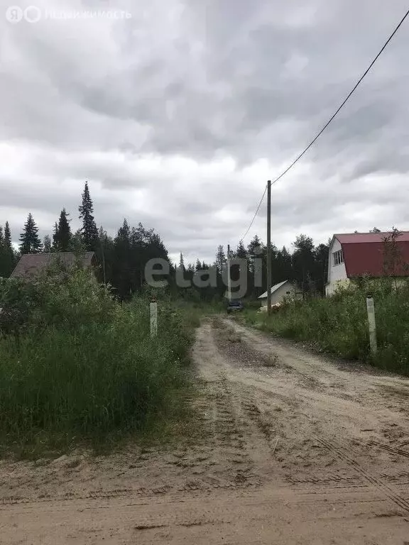 Участок в Республика Коми, муниципальный район Корткеросский, ... - Фото 0