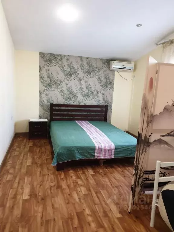 Дом в Крым, Симферополь ул. Чонгарская (250 м) - Фото 1