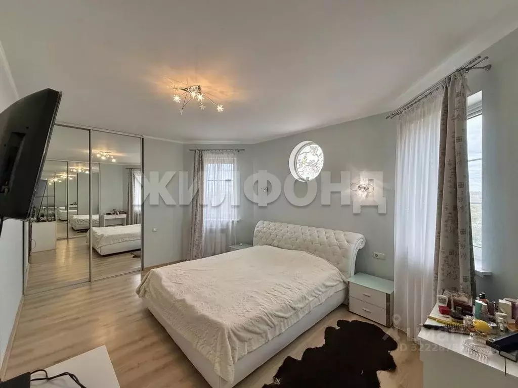 Дом в Белгородская область, Белгород ул. Анощенко, 5 (146 м) - Фото 1