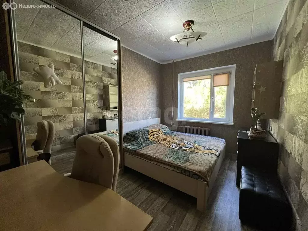 3-комнатная квартира: Алушта, улица 60 лет СССР, 12 (58.8 м) - Фото 2