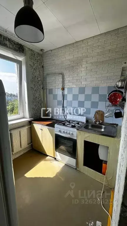 2-к кв. Ивановская область, пос. Лежнево ул. Маяковского, 8 (38.2 м) - Фото 1