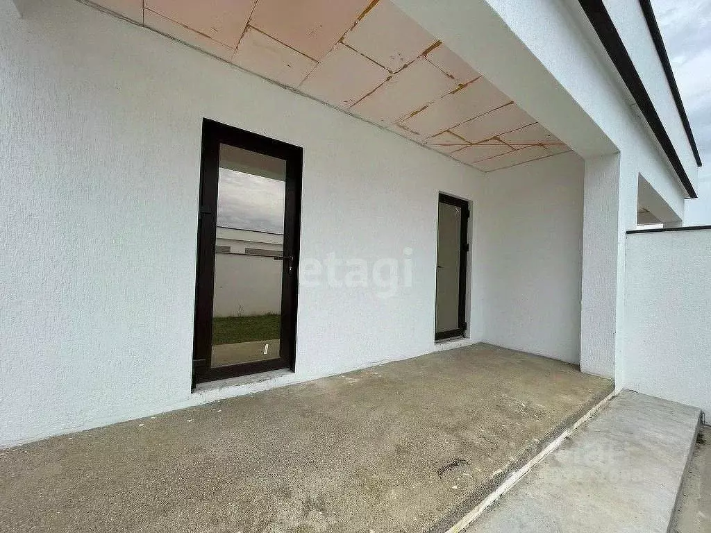 Дом в Крым, Сакский район, Уютненское с/пос ул. Гурзуфская (129 м) - Фото 1