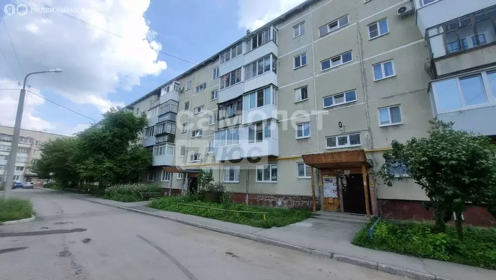 1-комнатная квартира: Каменск-Уральский, микрорайон Октябрьский, ... - Фото 0
