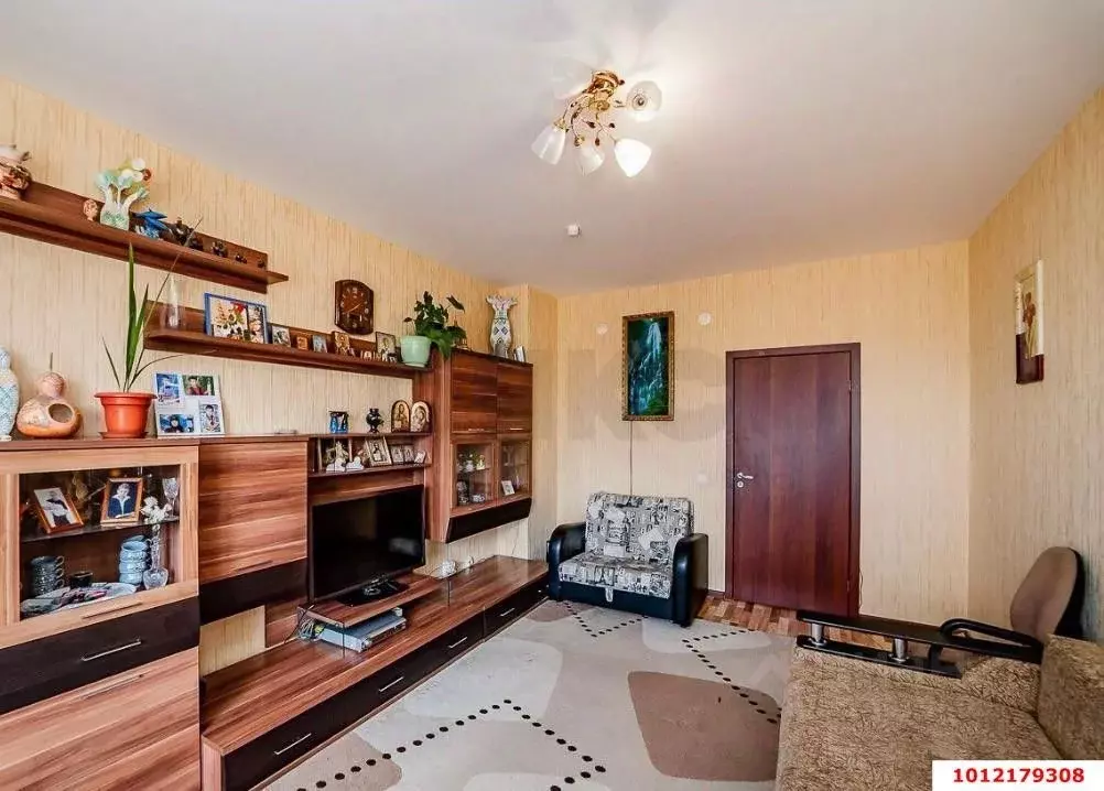 2-к кв. Краснодарский край, Краснодар ул. Александра Покрышкина (73.4 ... - Фото 2