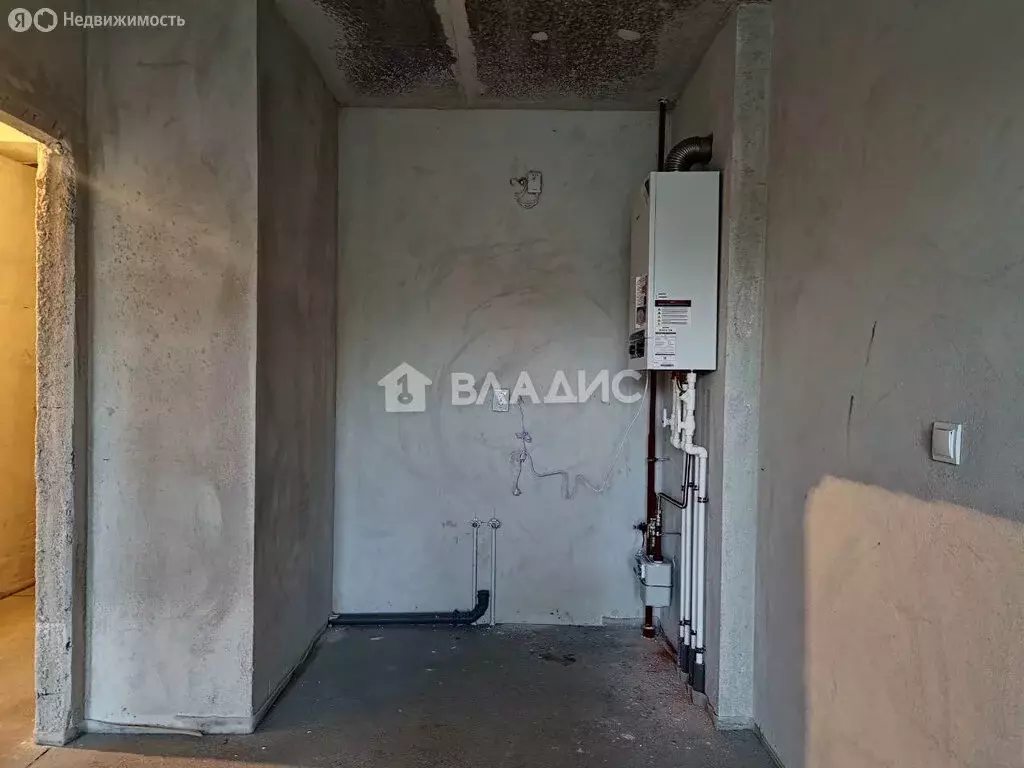 1-комнатная квартира: Калининград, улица Сержанта Мишина, 81к2 (35.5 ... - Фото 1