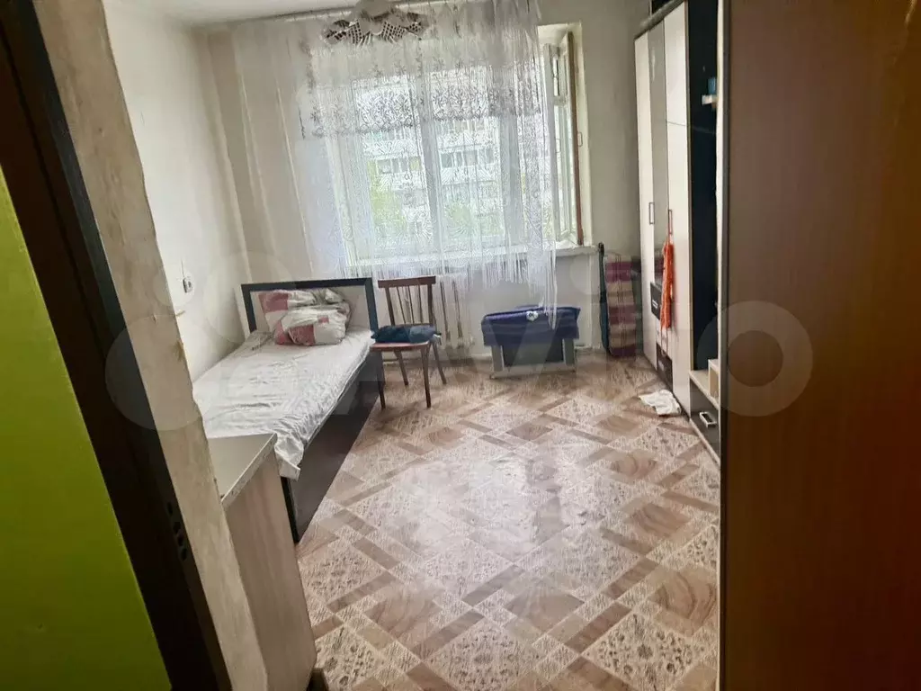 Комната 13 м в 8-к., 7/9 эт. - Фото 0