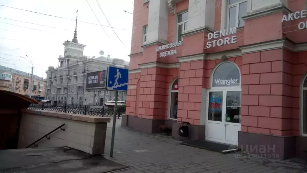 Торговая площадь в Алтайский край, Барнаул просп. Ленина, 85 (138 м) - Фото 2