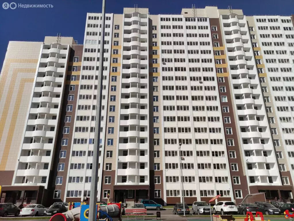 2-комнатная квартира: Оренбург, Уральская улица, 2/20 (60 м) - Фото 0