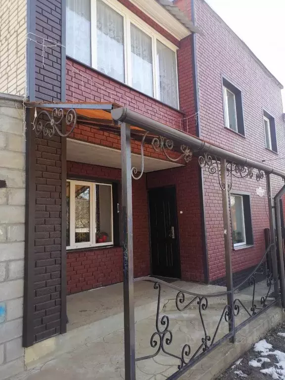 Дом в Тульская область, Алексин городской округ, д. Хатманово ул. ... - Фото 1