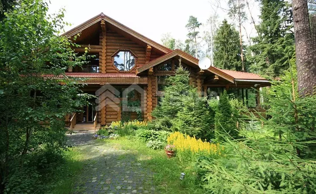 Коттедж в Московская область, Одинцовский городской округ, д. Жуковка, ... - Фото 1