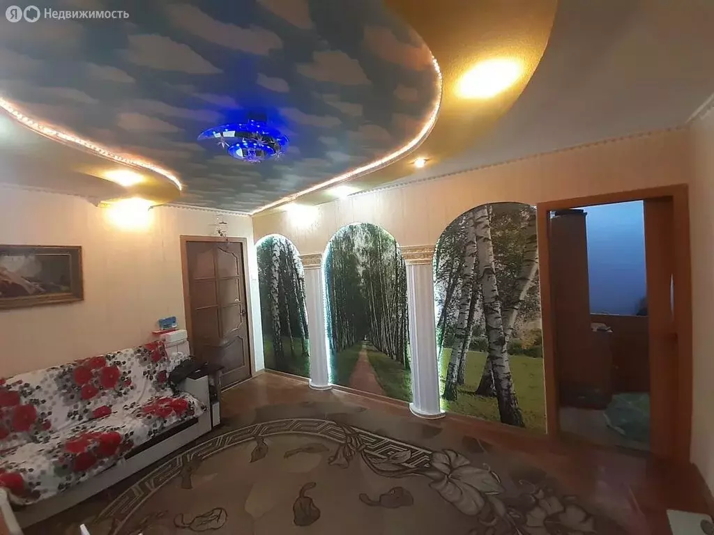 Дом в Каменск-Шахтинский, Первомайская улица (80 м) - Фото 1