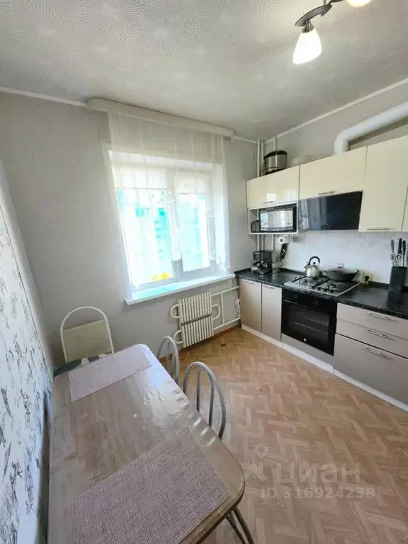 2-к кв. Воронежская область, Воронеж Богатырская ул., 36 (54.0 м) - Фото 0