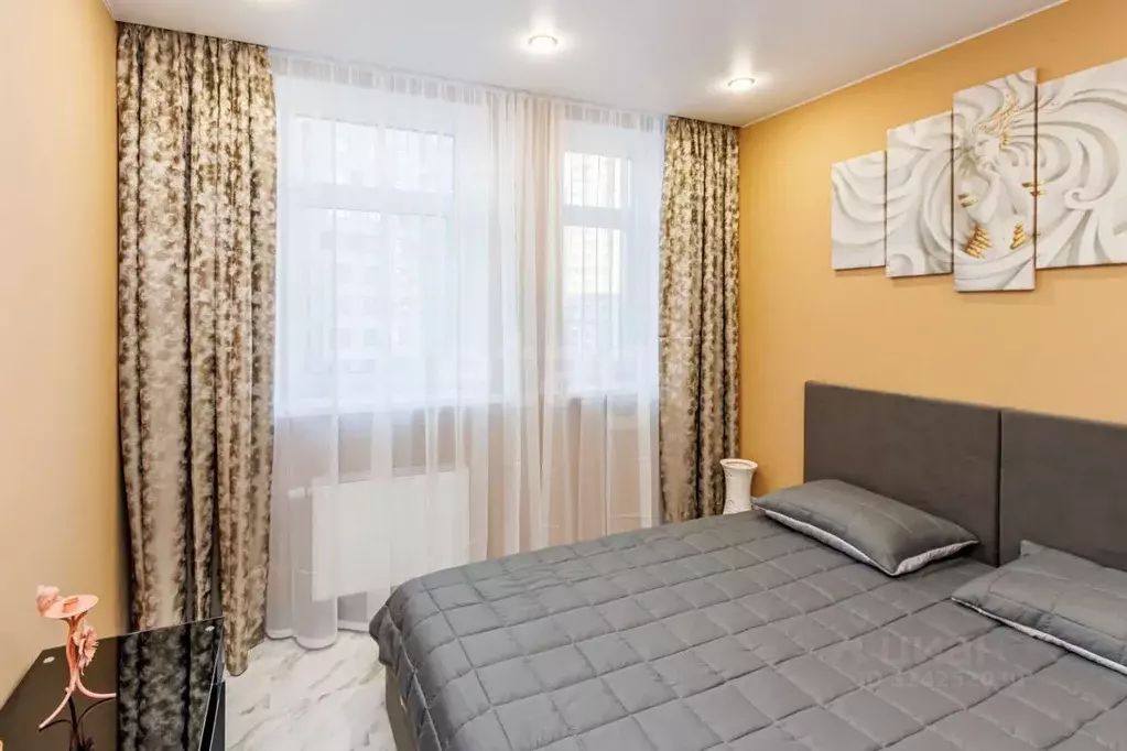 1-к кв. Тюменская область, Тюмень ул. Первооткрывателей, 6 (37.6 м) - Фото 2