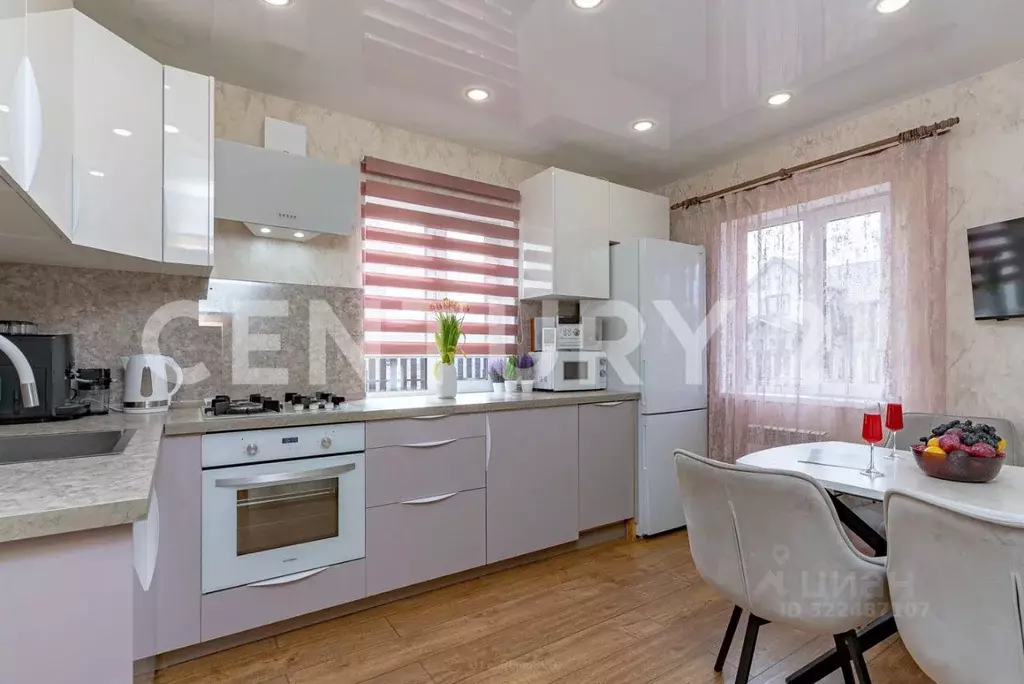 Дом в Ленинградская область, Ломоносовский район, Виллозское городское ... - Фото 1