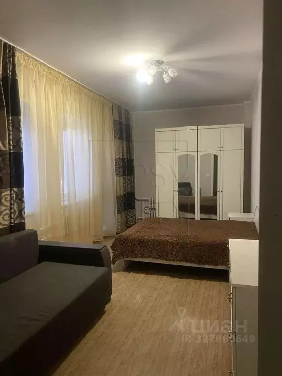 2-к кв. Белгородская область, Белгород ул. Есенина, 8 (74.0 м) - Фото 2