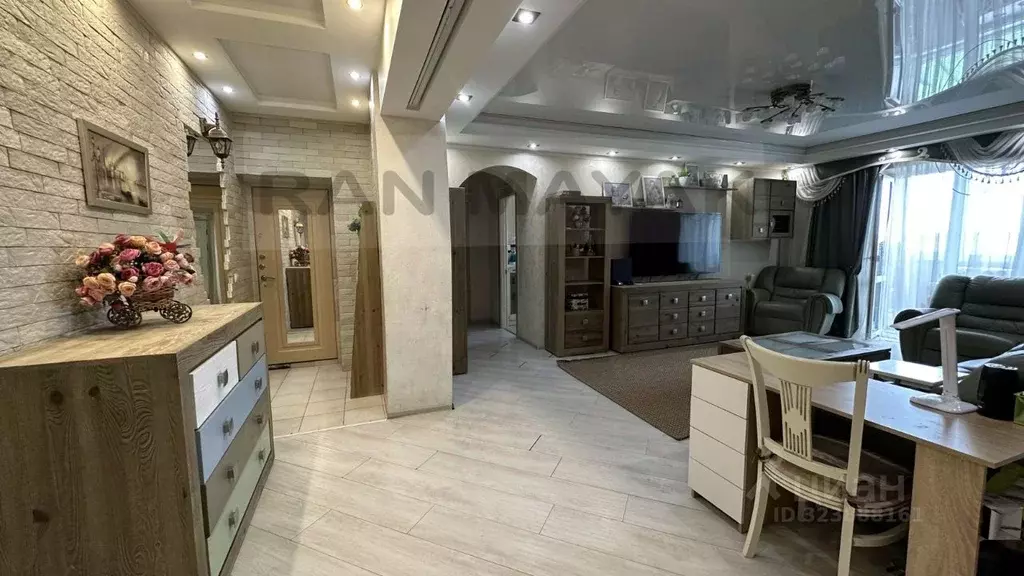 3-к кв. Адыгея, Майкоп Пионерская ул., 409К2 (93.0 м) - Фото 1