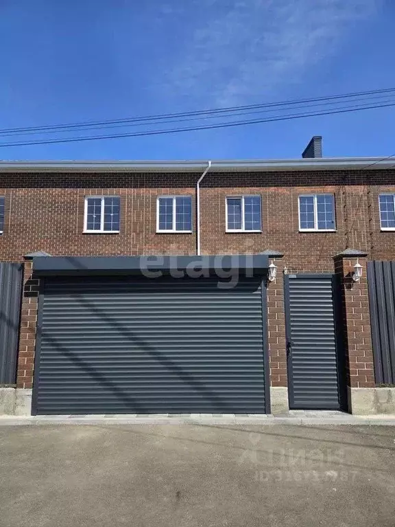 Дом в Ставропольский край, Ставрополь ул. Серова, 506 (180 м) - Фото 1